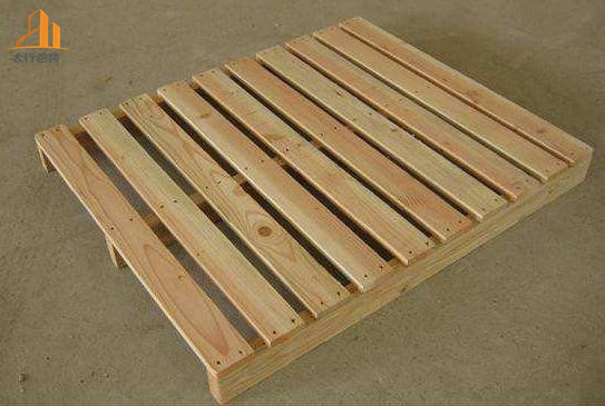 木托盤(pán)在供應(yīng)廠家的標(biāo)準(zhǔn)化.jpg