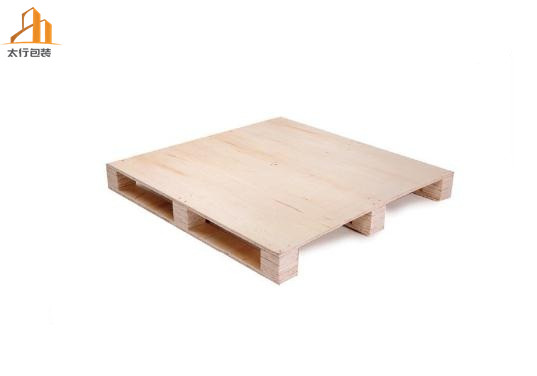 四向進叉木托盤廠家.jpg
